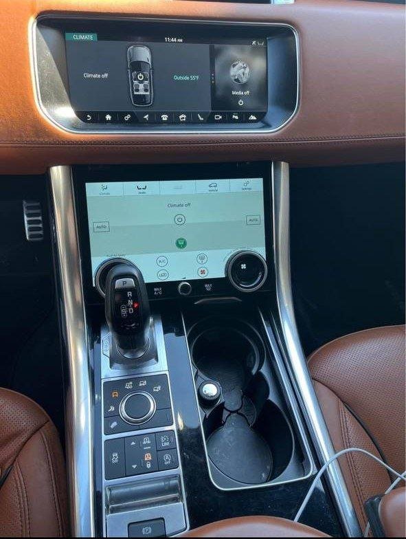 2017 Land Rover Range Rover Sport, Striker car - Image 4