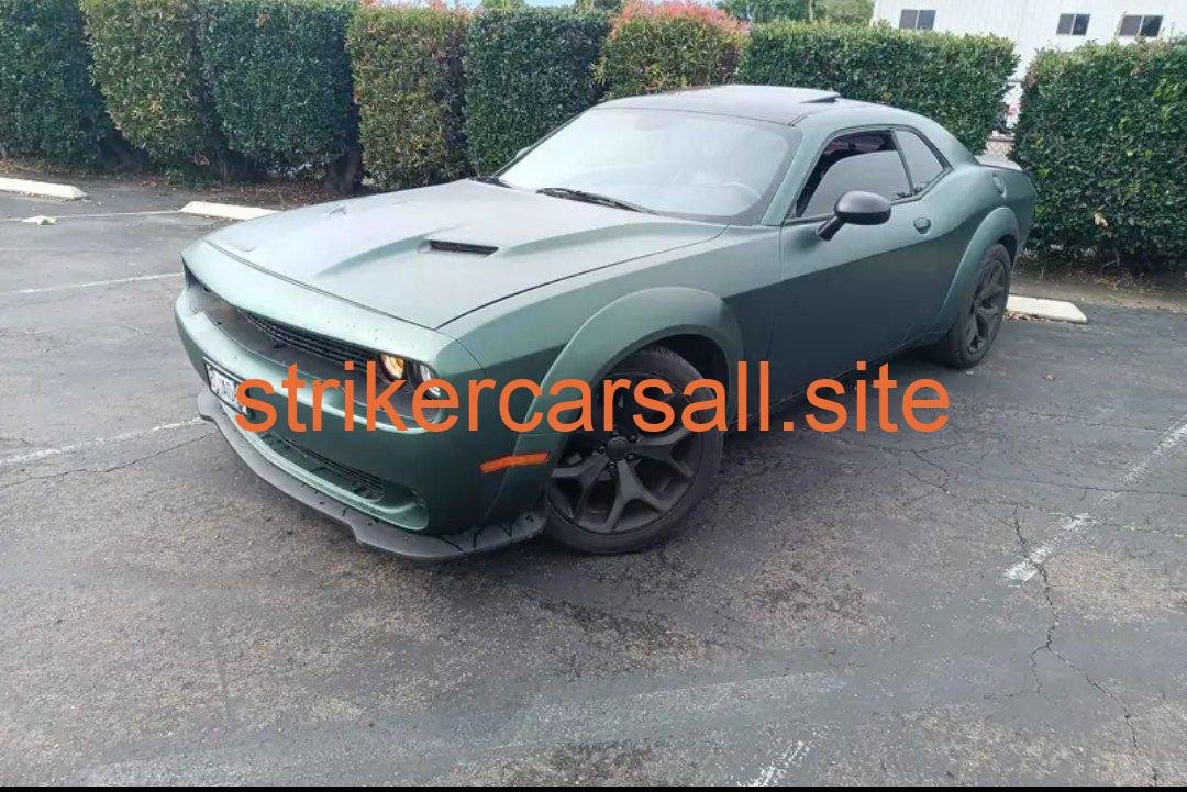 2016 Dodge Challenger · SXT Plus Coupe 2D/ Striker car