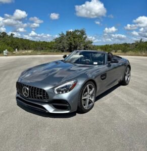 Mercedes-Benz Amg GT 2017/ Striker car