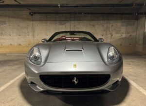 2010 Ferrari /Striker Car