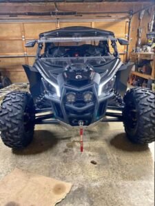 2018 CAN-AM x3 xrs turbo / Striker Car