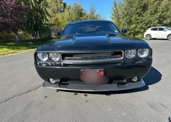 2014 Dodge Challenger · SRT /Striker Car - Image 2