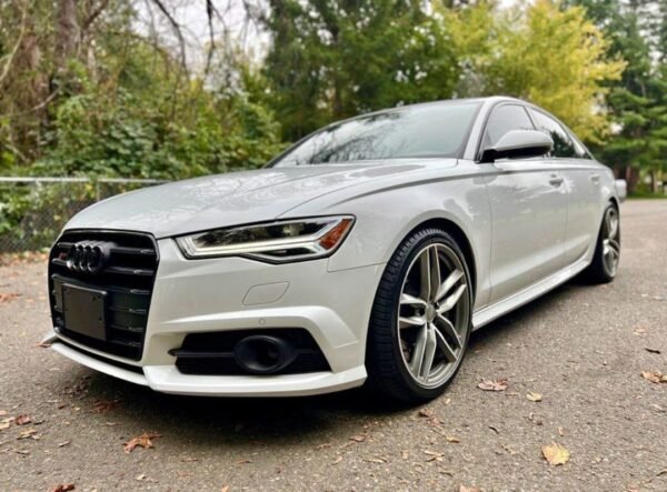 2018 Audi S6 QUATTRO PREMIUM PLUS/ Striker Car - Image 3