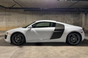 2010 Audi R8 5.2 QUATTRO MT6 COUPE