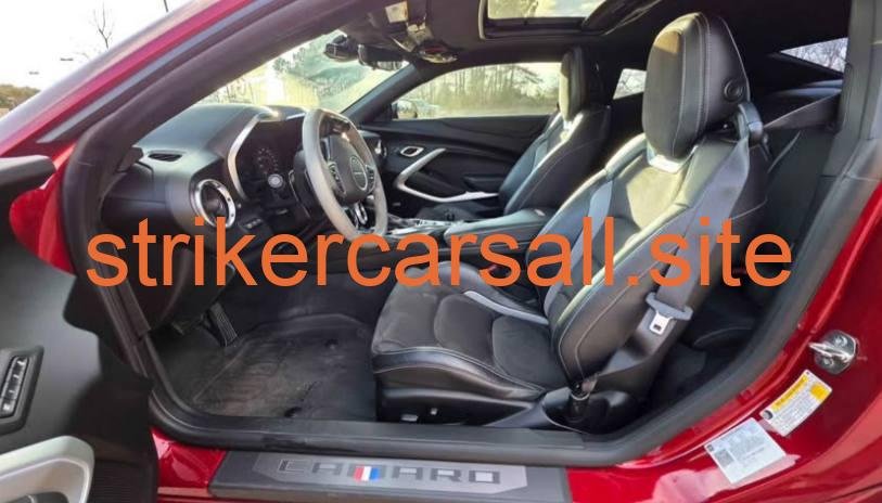 2022 Chevrolet Camaro 路 SS Coupe - Image 4