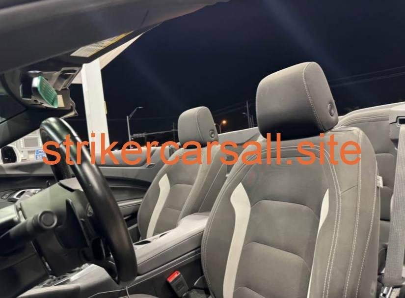 2020 Chevrolet Camaro 路 LT1 Convertible - Image 4