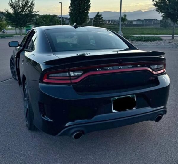 2016 Dodge Charger Scat Pack - Image 5