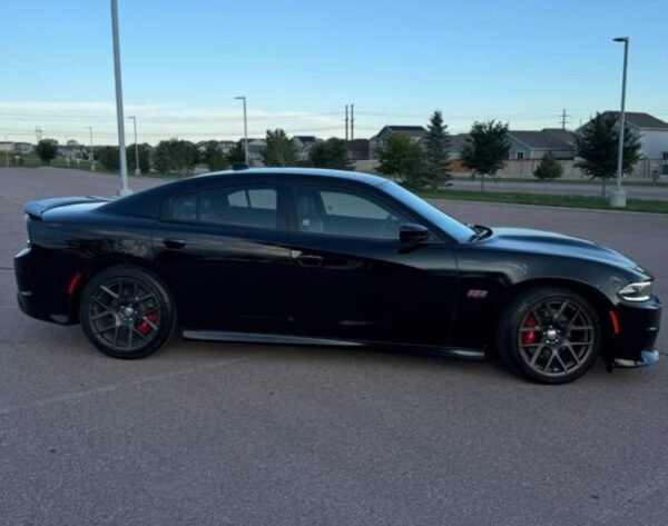 2016 Dodge Charger Scat Pack