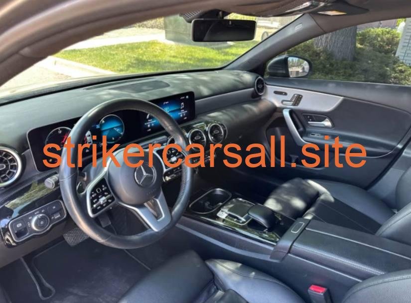 2020 Mercedes Benz A 220 4MATIC - Image 4