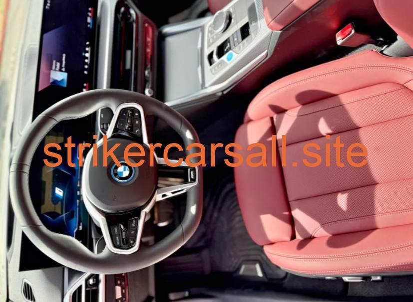 2025 BMW i4 路 40e - Image 4