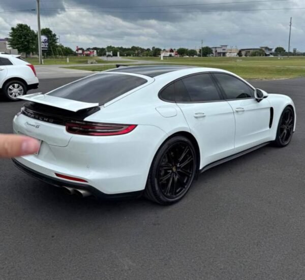 2020 Porsche Panamera 4S - Image 2