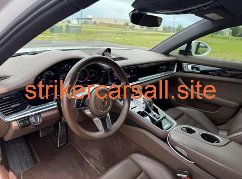 2020 Porsche Panamera 4S - Image 4