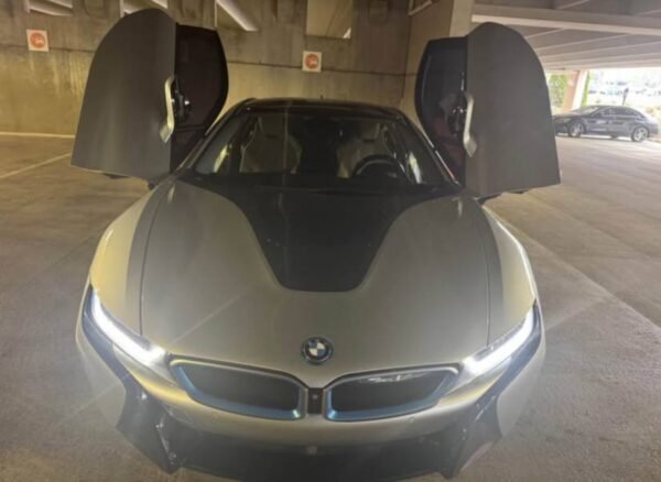 BMW I8 2017