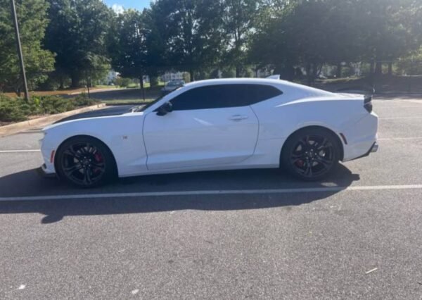 2021 Chevrolet Camaro SS - Image 3