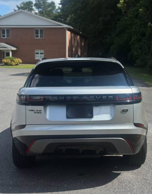 2018 Land Rover Range Rover Velar · R-Dynamic S P250 - Image 4