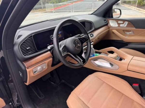 2024 Mercedes-Benz 450 4matic - Image 5