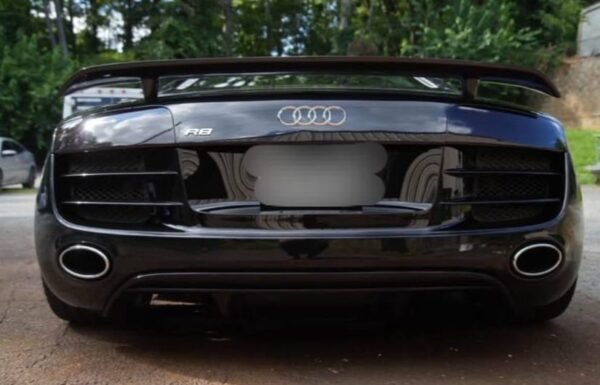 2011 Audi R8 - Image 3