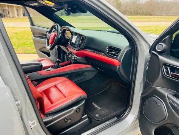 2021 Dodge Durango SRT Hellcat - Image 5