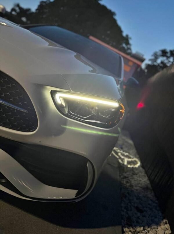 2023 Mercedes Benz C Class C 300 - Image 4