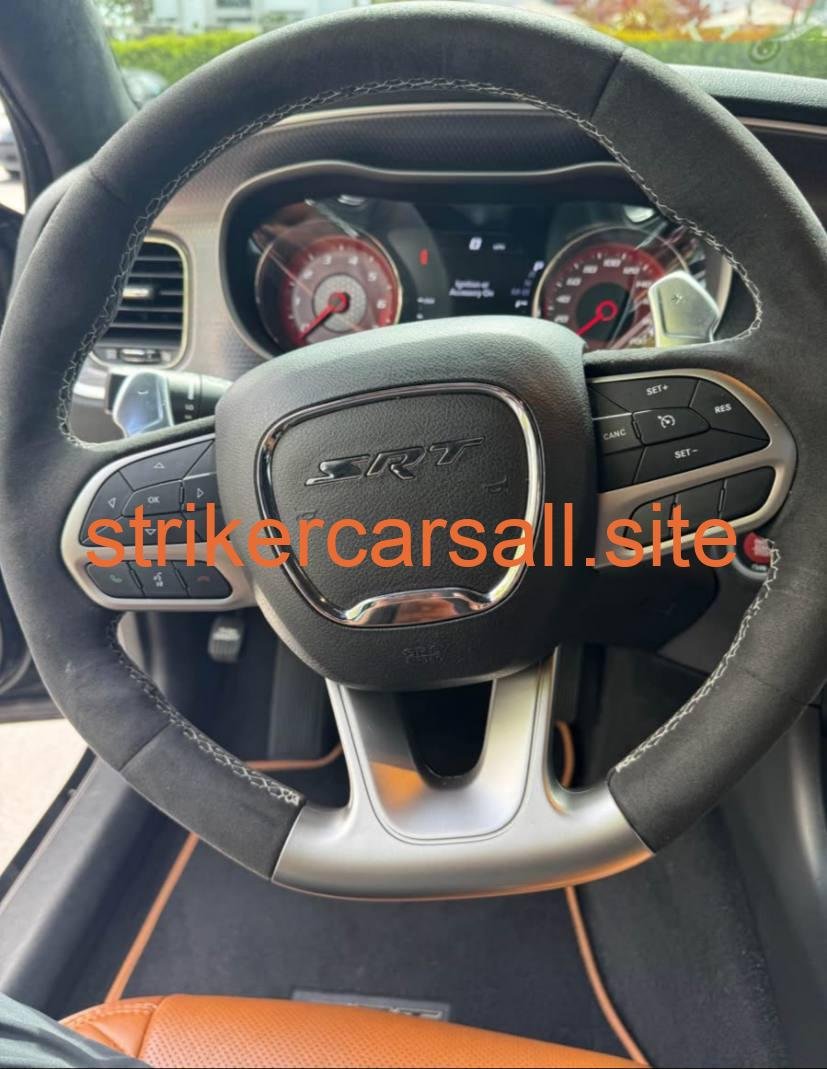 2023 Dodge Charger 路 SRT Hellcat Jailbreak Widebody - Image 4