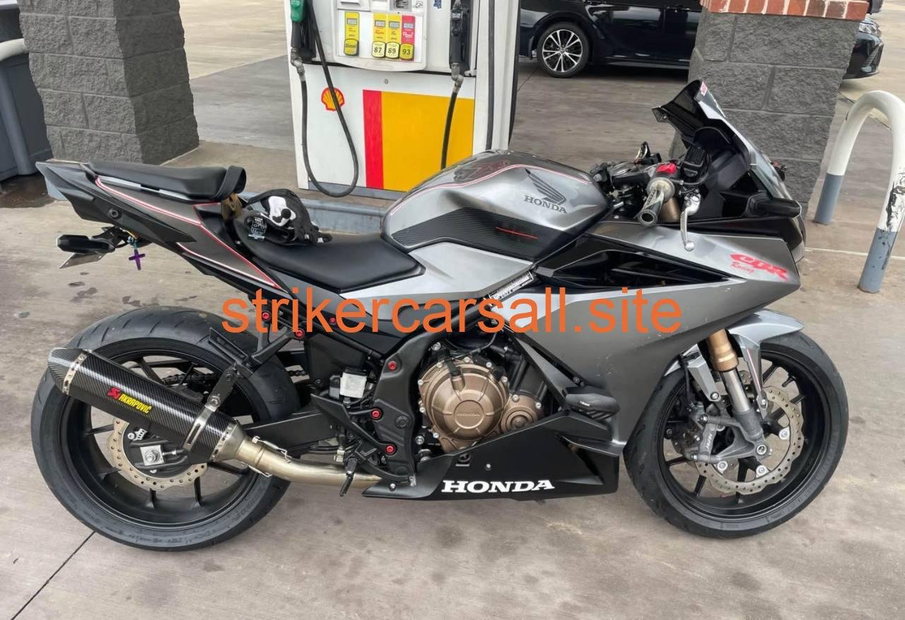 2022 Honda CBR - Image 5