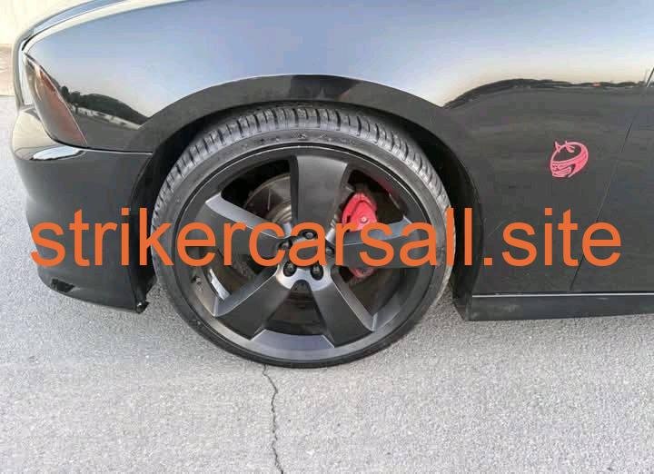 2012 Dodge Charger 路 SRT8 - Image 6