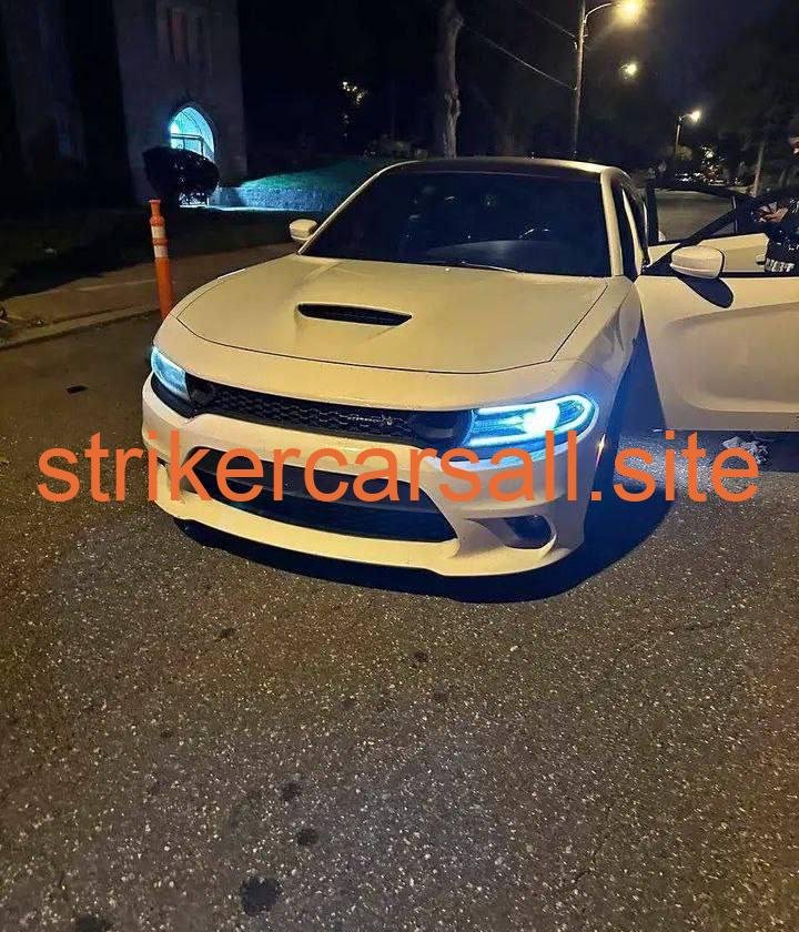 2021 dodge charger scat pack - Image 3