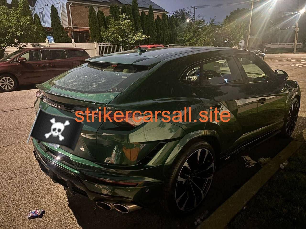 2022 Lamborghini Urus - Image 3