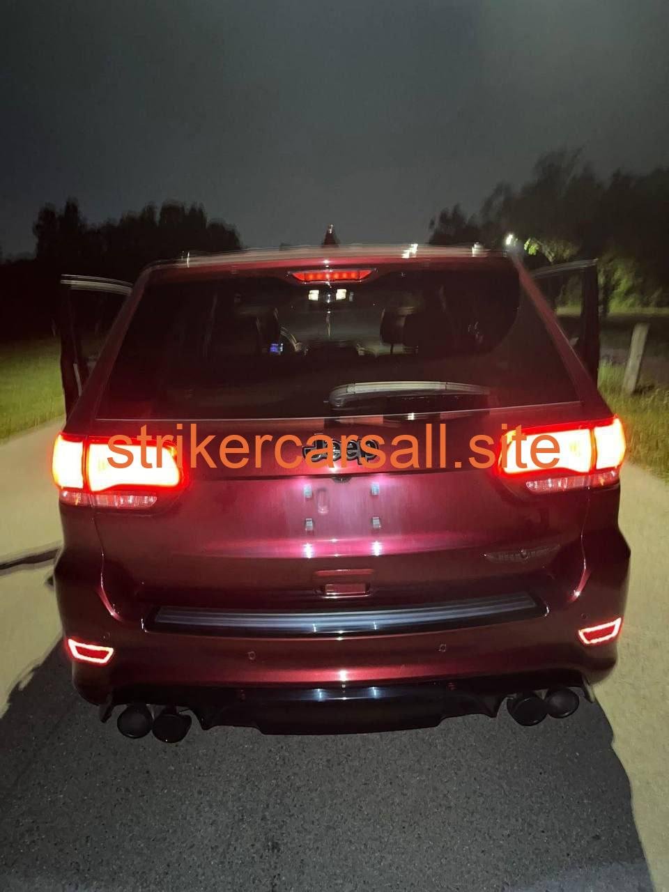 2020 trackhawk jeep - Image 6