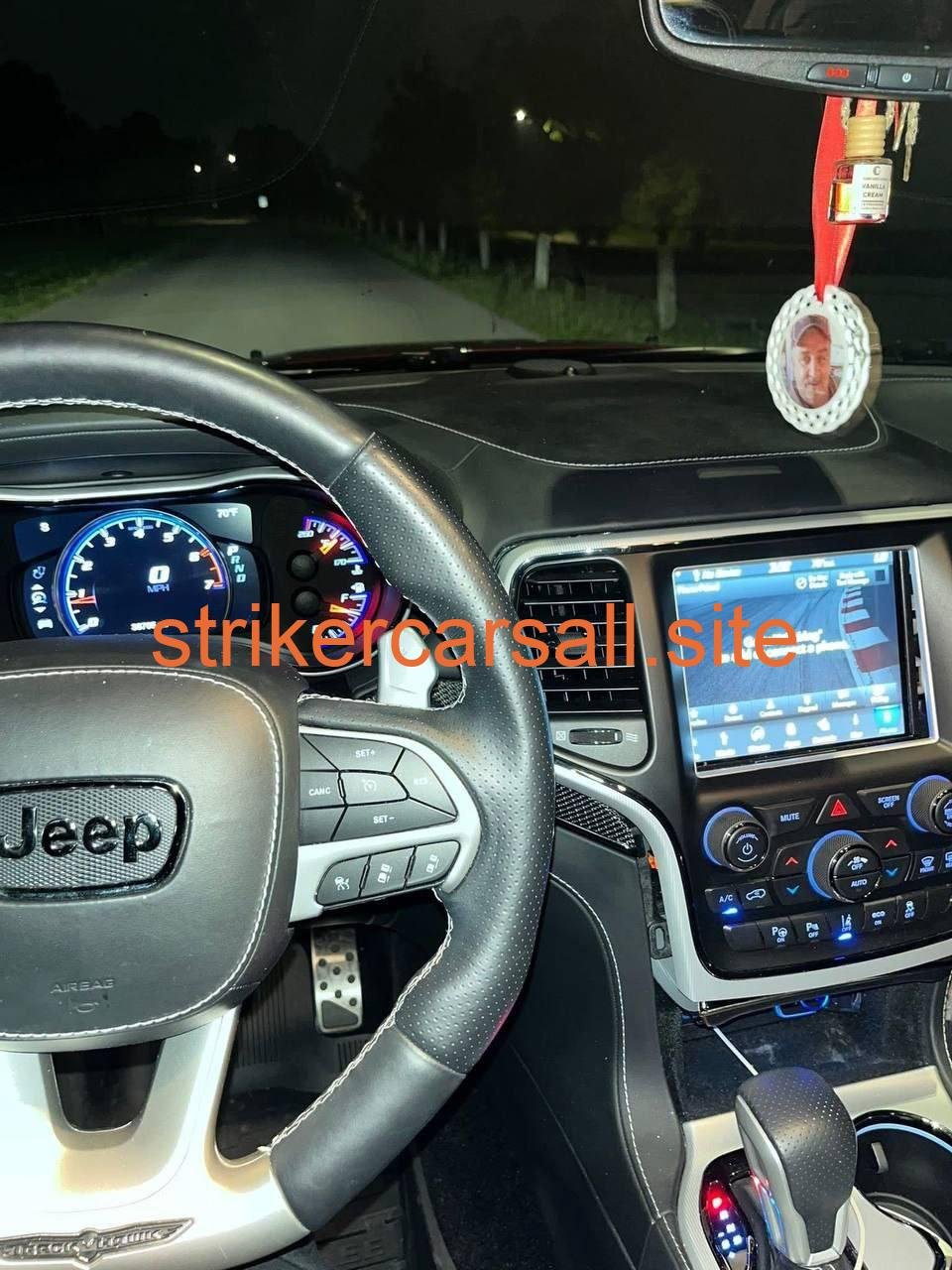 2020 trackhawk jeep - Image 2