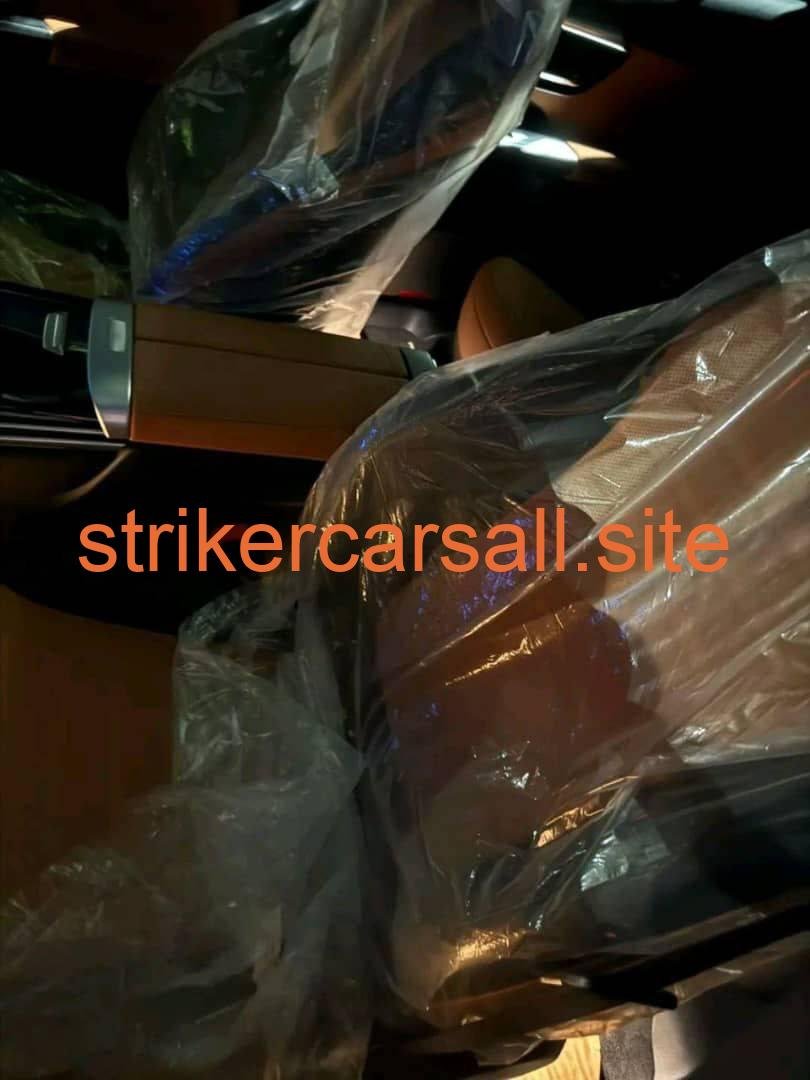 Brand new 2025 gle 43 - Image 6