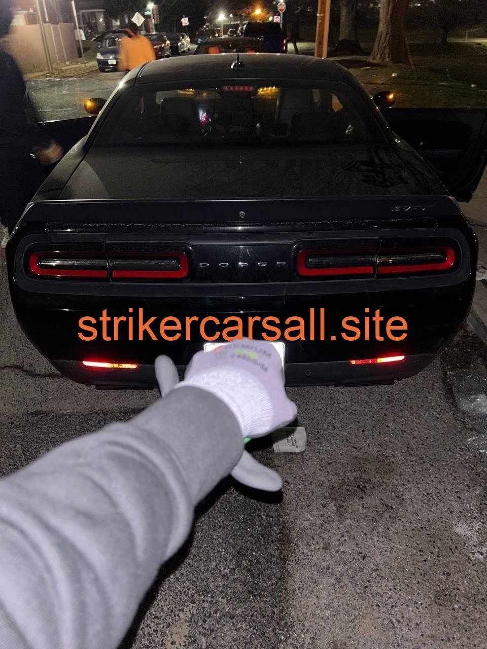 2017 hellcat challenger - Image 2