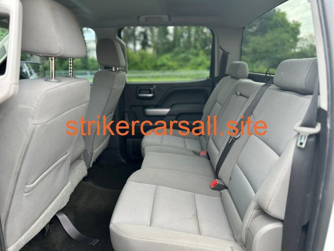 2018 Chevrolet Silverado - Image 7