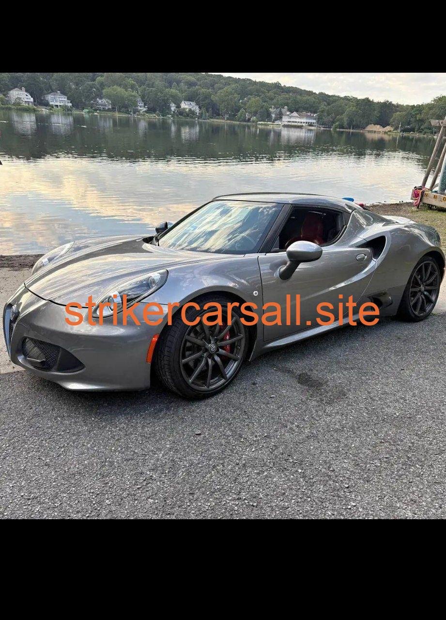 Alpha Romeo coupe 2D 2017