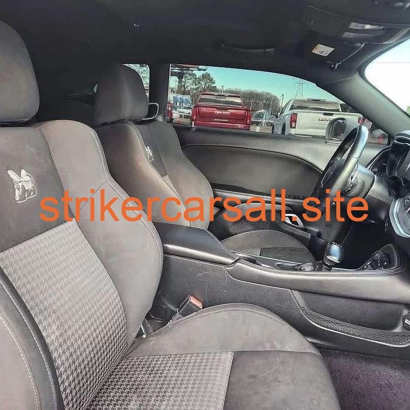 2018 Dodge Challenger scat pack - Image 4