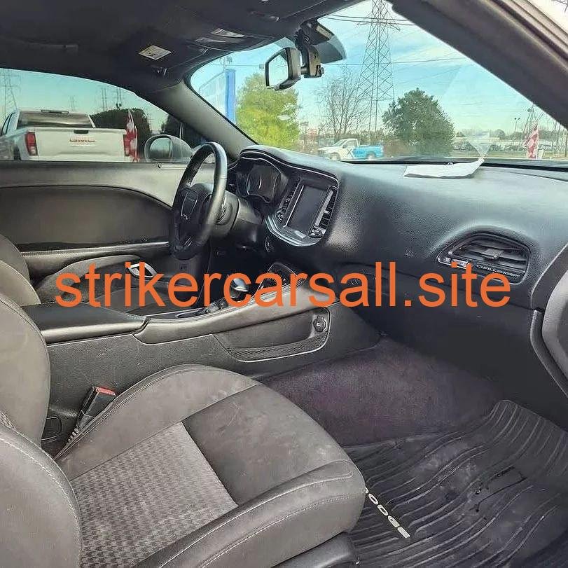 2018 Dodge Challenger scat pack - Image 5