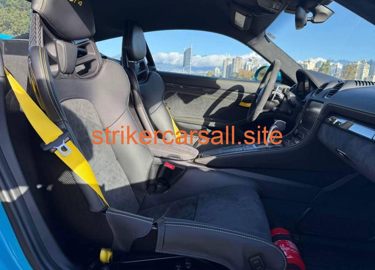 2021 Porsche Cayman 718 GT4 - Image 8