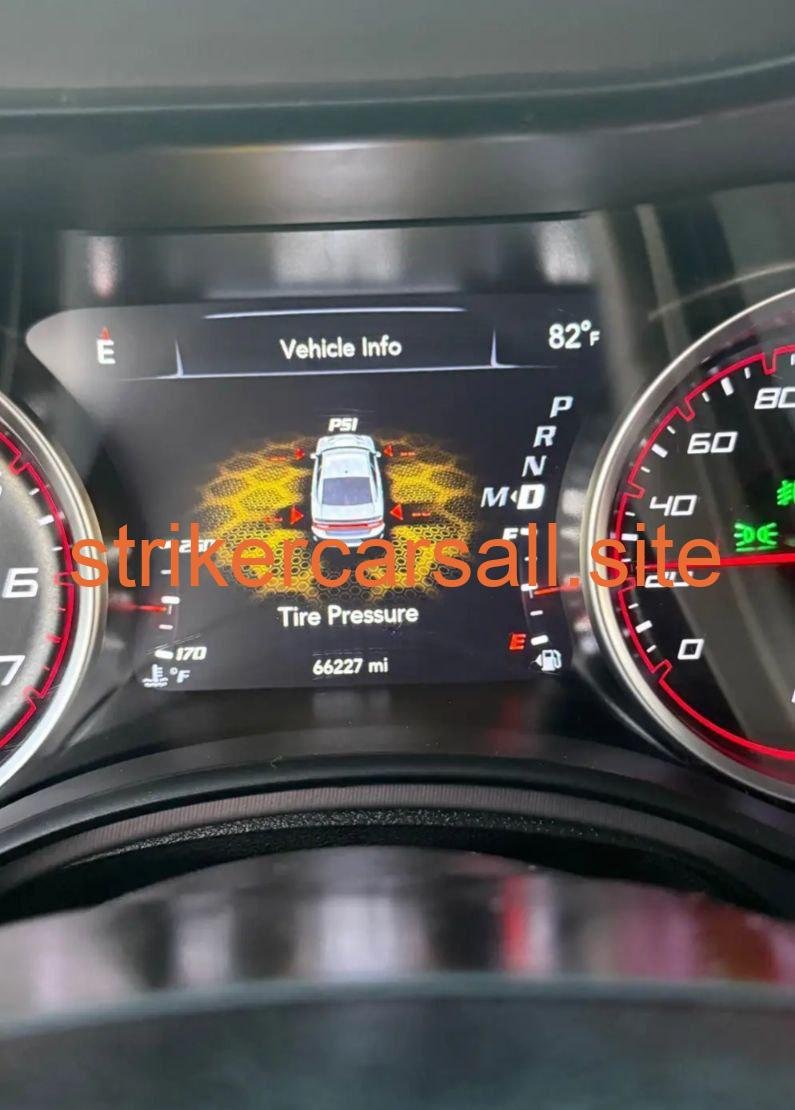 2022 Dodge charger scat pack - Image 5