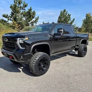 2025 Chevrolet Silverado 3500 Crew Cab