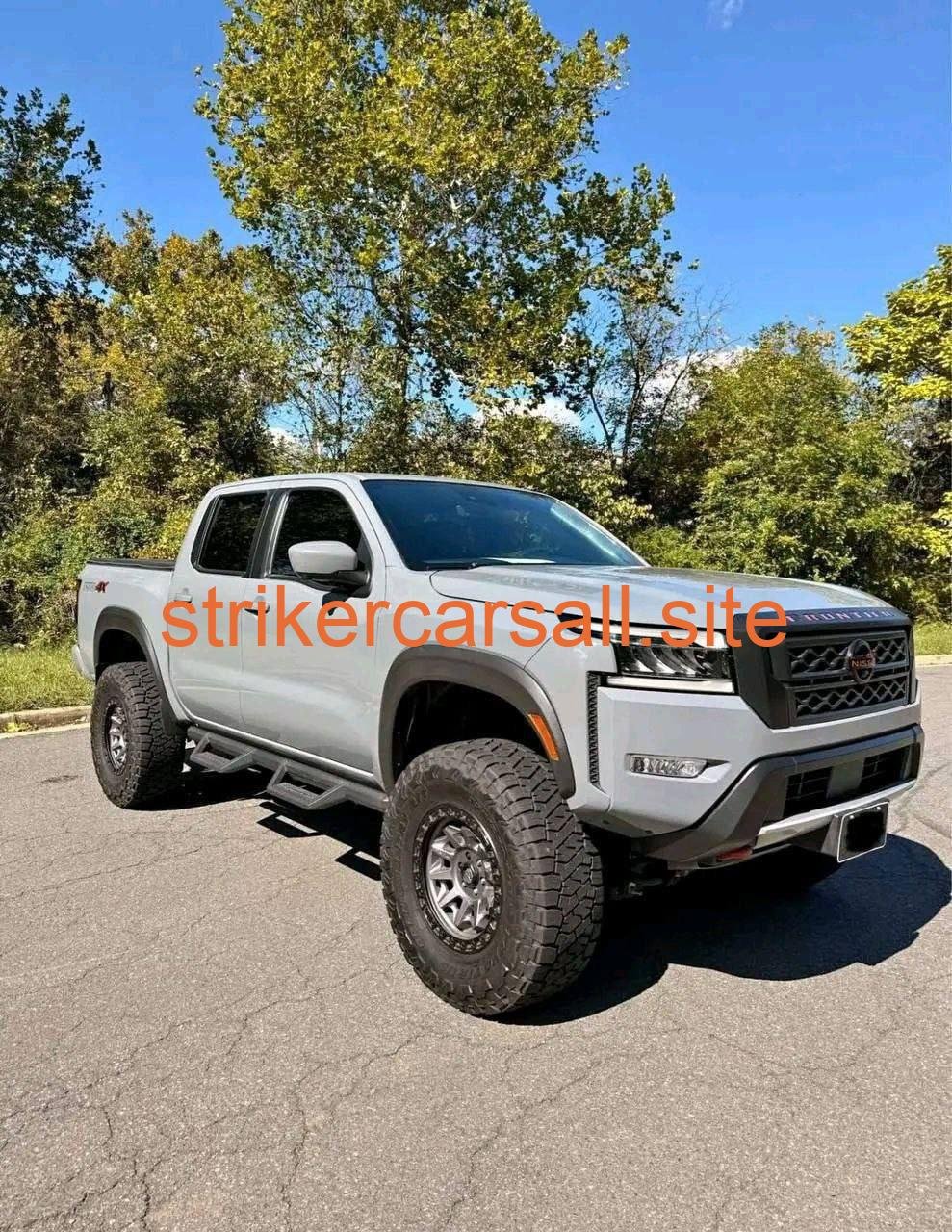 2023 Nissan Frontier Pro-4X Crew Cab
