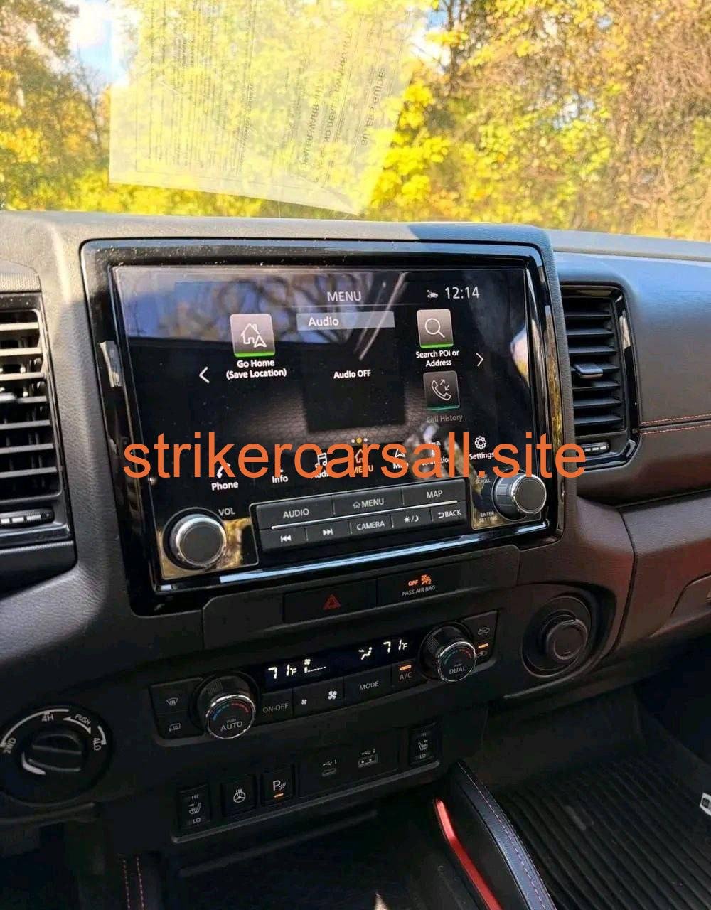 2023 Nissan Frontier Pro-4X Crew Cab - Image 8