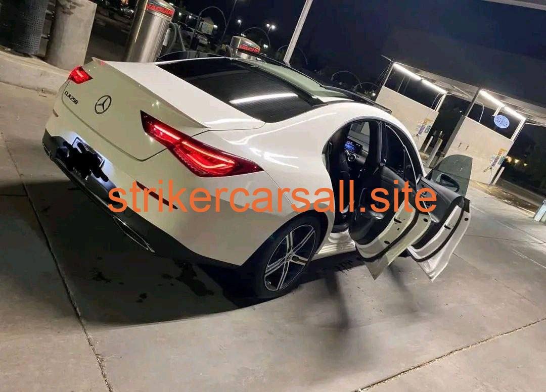 2020 Mercedes Benz CLA 250 4MATIC Coupe 4D - Image 5