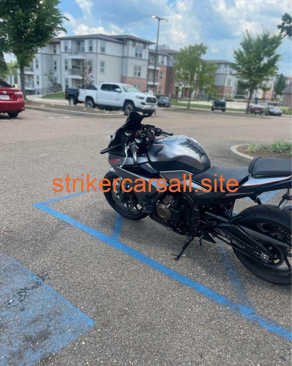 2022 Honda CBR - Image 3