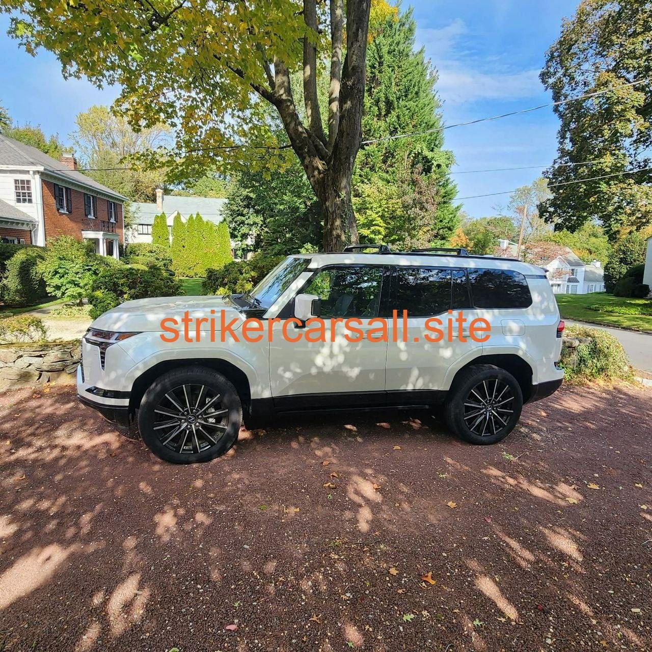 2024 LEXUS GX550 - Image 3