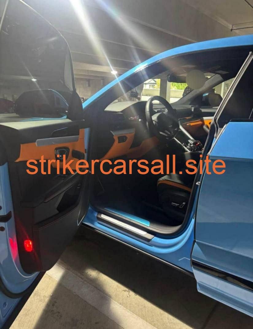 2024 Lamborghini Urus - Image 4