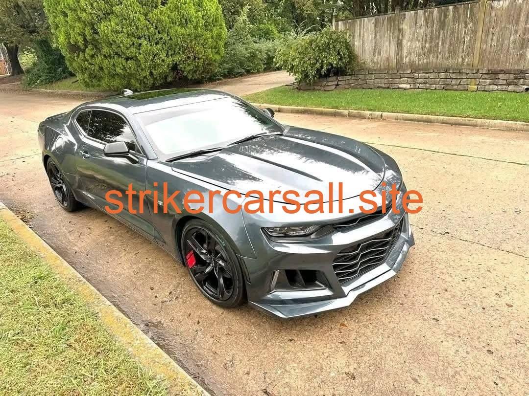 2022 Camaro RS - Image 4