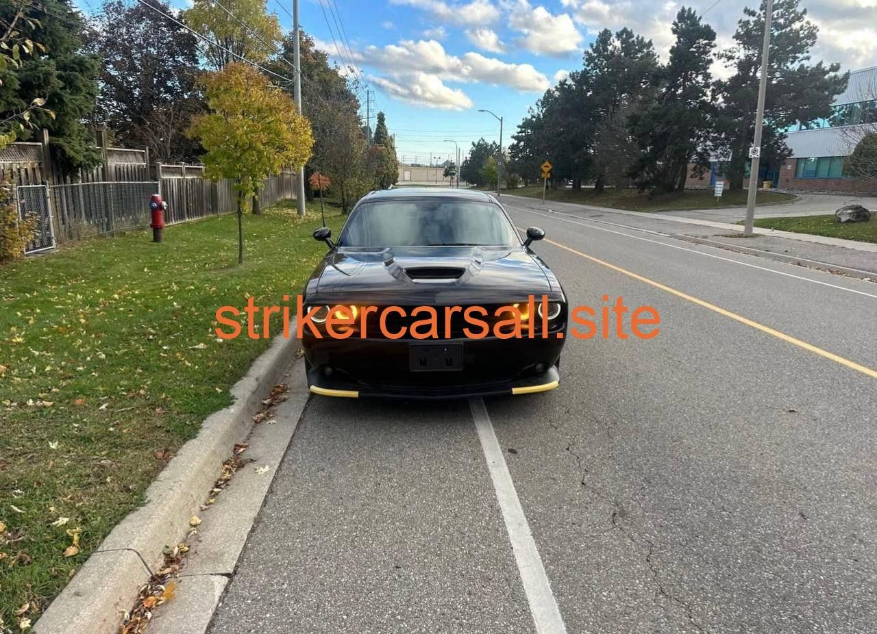 2023 Dodge Challenger - Image 3