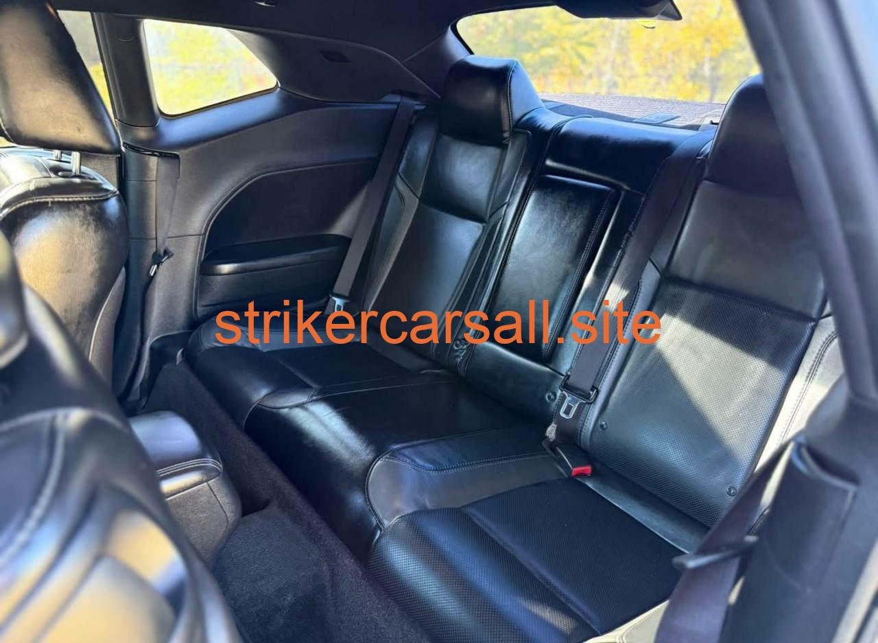 2015 Dodge Challenger Sxt - Image 7