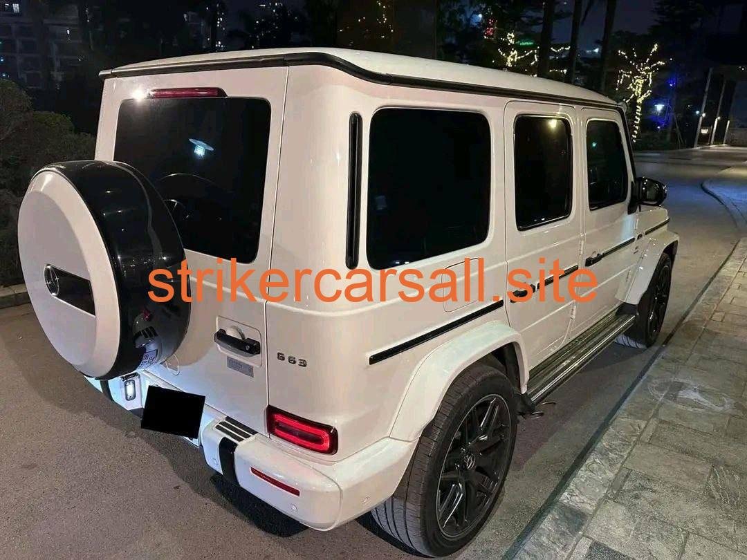 2020 G wagon - Image 3