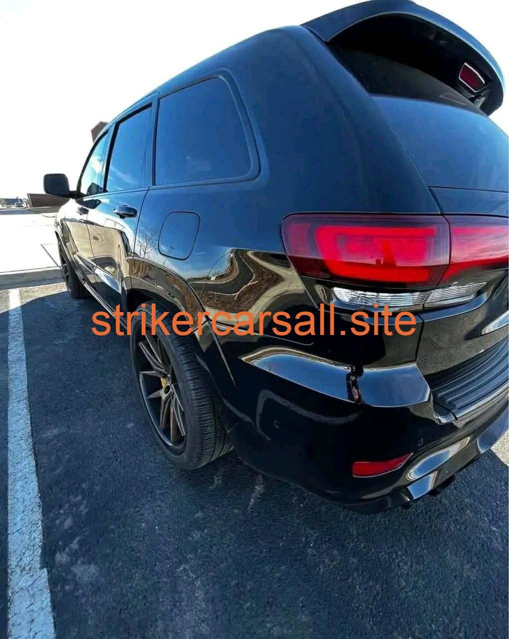 2021 Jeep Grand Cherokee 路 Suv 路 Driven 36,580 miles - Image 3